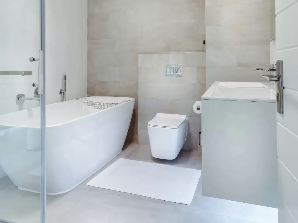 Top 10 Custom Bathtub Sizes for Every Bathroom Layout